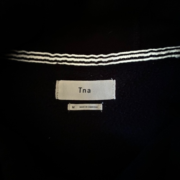 TNA pullover hoodie black with purple logo size M - Picture 11 of 15